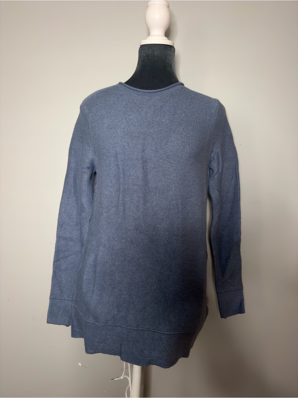 Women's Crewneck Sweater in Dusty Blue Knit